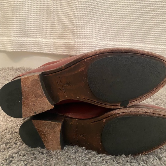 Frye Red boots size 7 - Picture 4 of 4